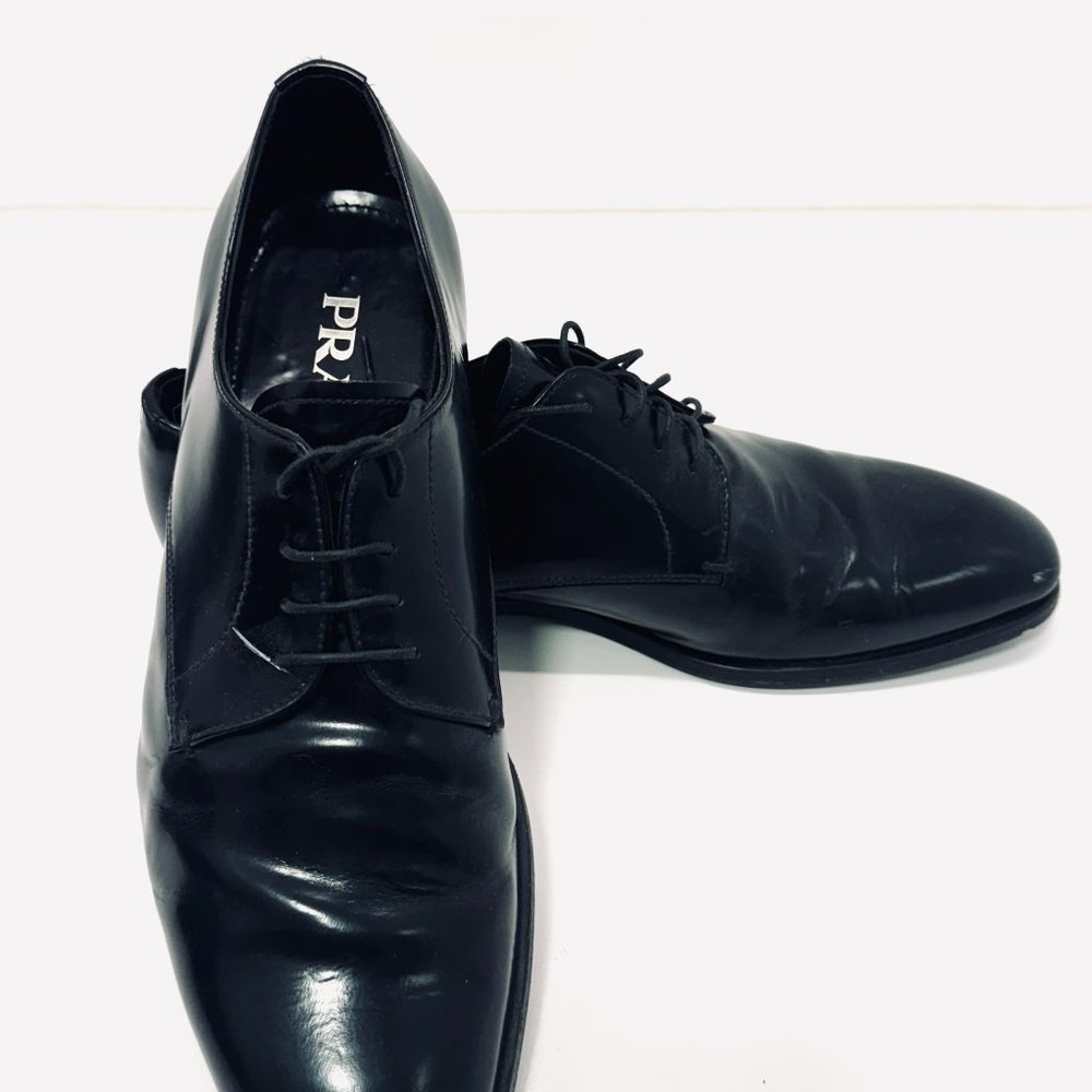 PRADA Polished leather lace-up shoes size 7